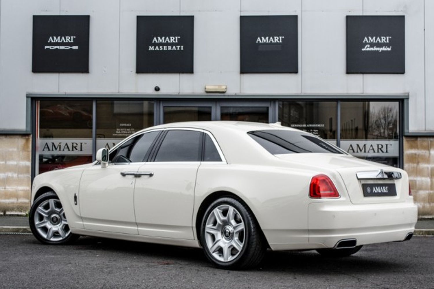 ROLLS-ROYCE GHOST SALOON 6.6 V12 4DR AUTOMATIC