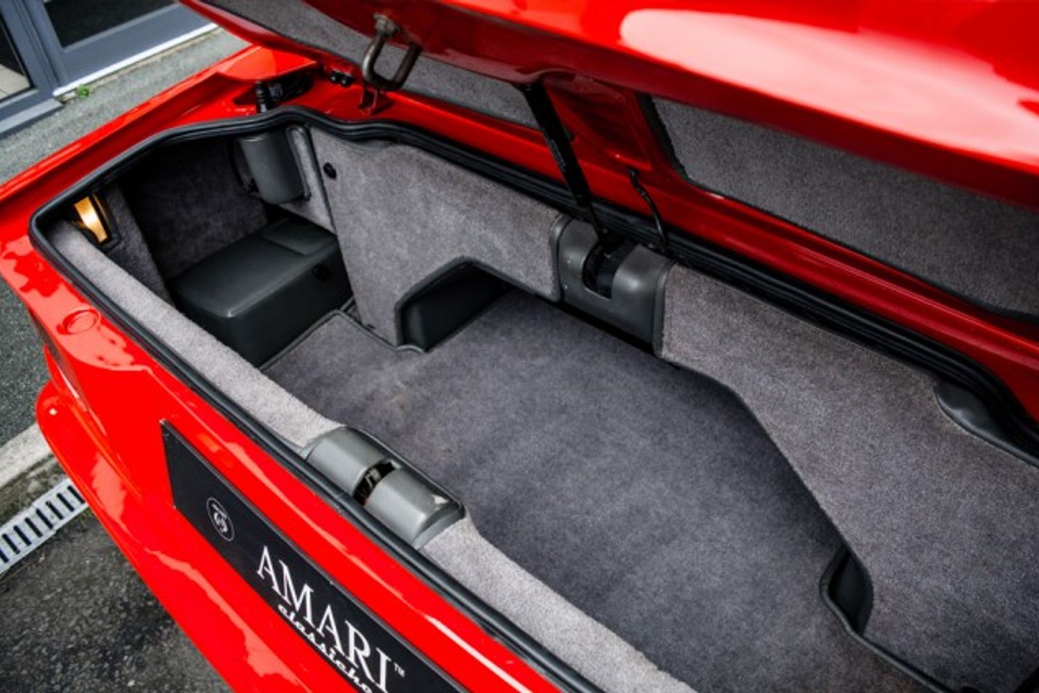 ASTON MARTIN VIRAGE VOLANTE AUTO CONVERTIBLE 6.3 'Works Special'