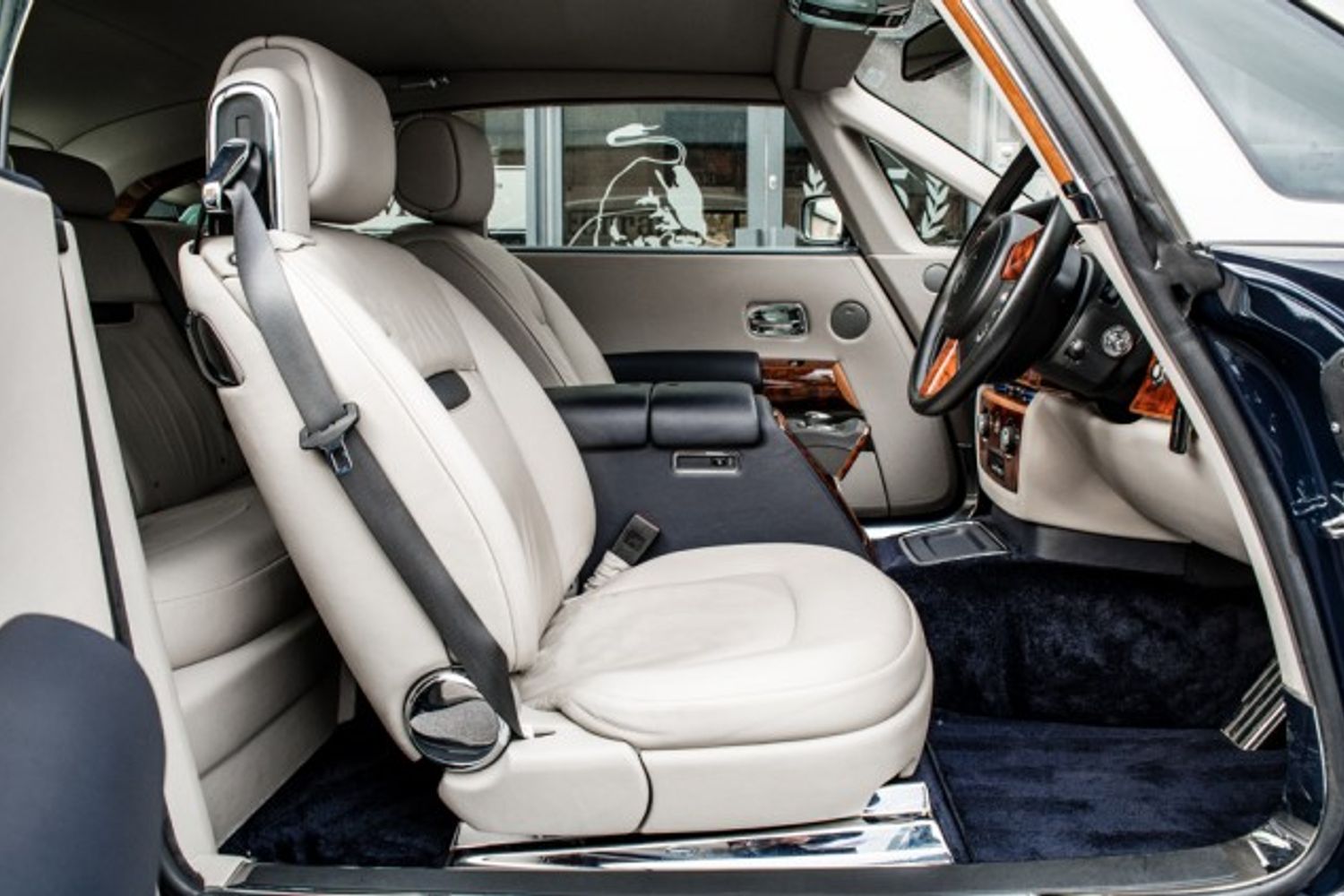 ROLLS-ROYCE PHANTOM COUPE 6.7 PHANTOM COUPE 2DR AUTOMATIC