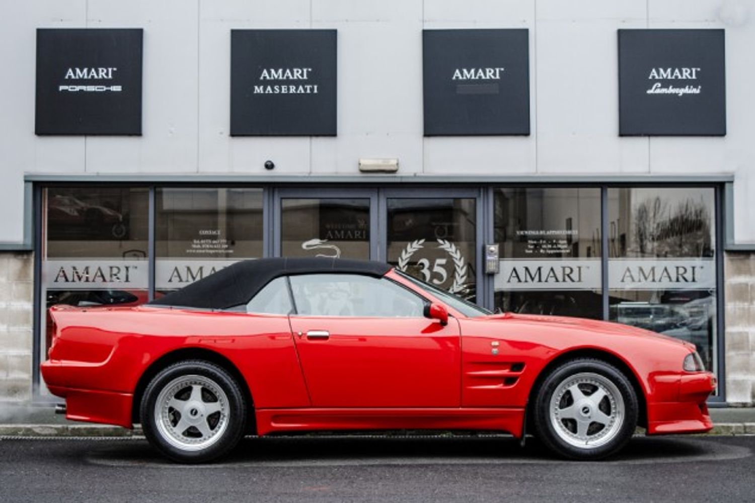 ASTON MARTIN VIRAGE VOLANTE AUTO CONVERTIBLE 6.3 'Works Special'