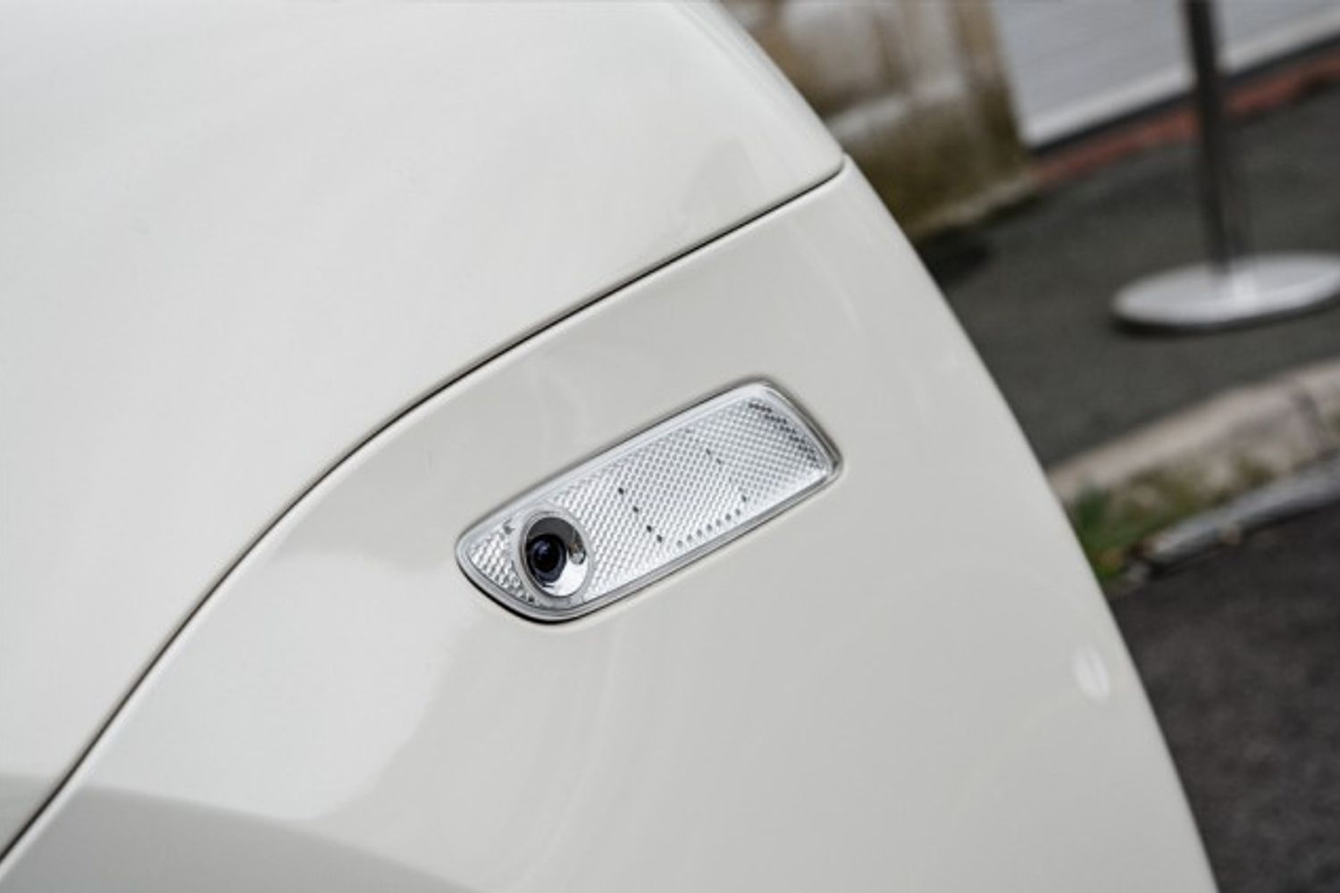ROLLS-ROYCE GHOST SALOON 6.6 V12 4DR AUTOMATIC