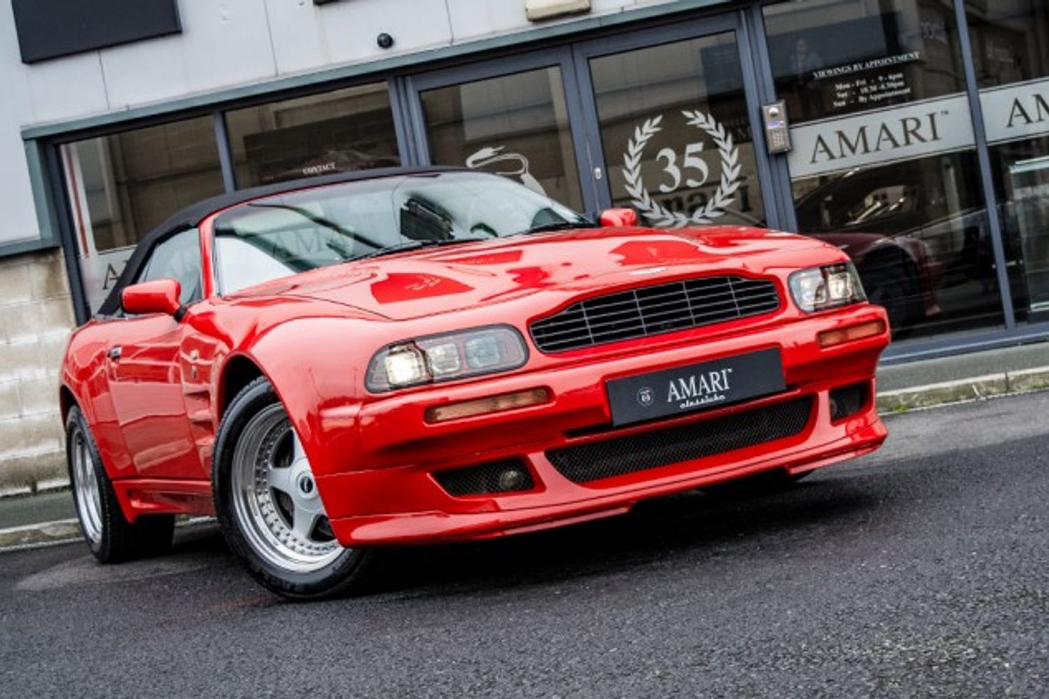 ASTON MARTIN VIRAGE VOLANTE AUTO CONVERTIBLE 6.3 'Works Special'