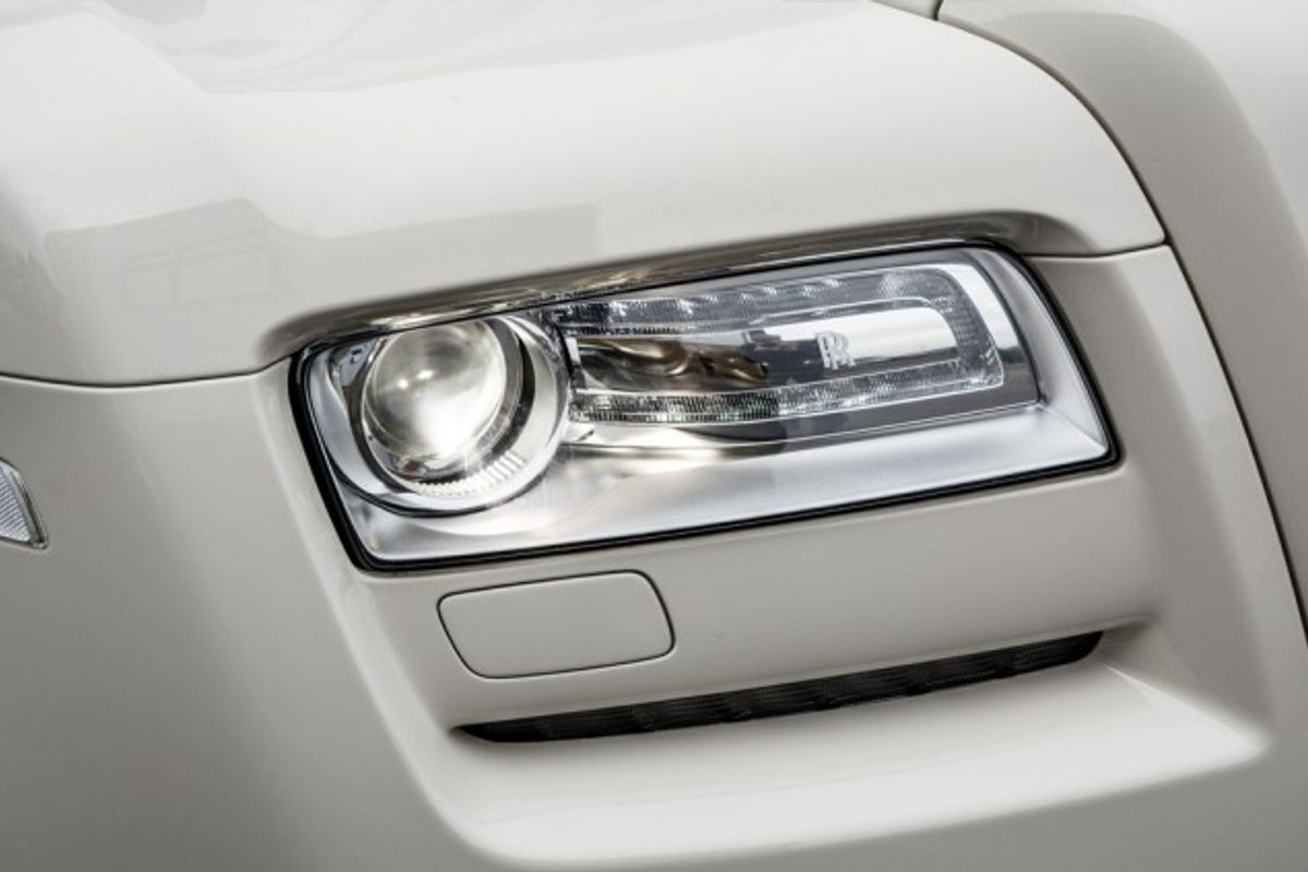 ROLLS-ROYCE GHOST SALOON 6.6 V12 4DR AUTOMATIC