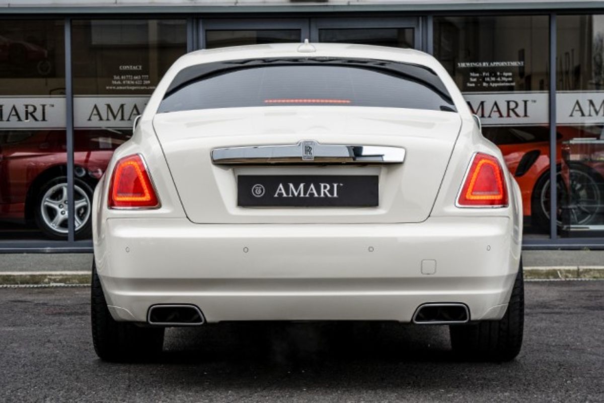 ROLLS-ROYCE GHOST SALOON 6.6 V12 4DR AUTOMATIC