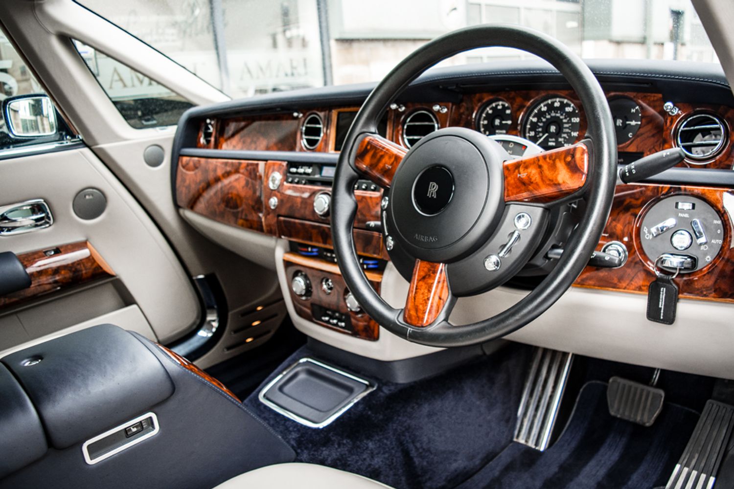 ROLLS-ROYCE PHANTOM COUPE 6.7 PHANTOM COUPE 2DR AUTOMATIC