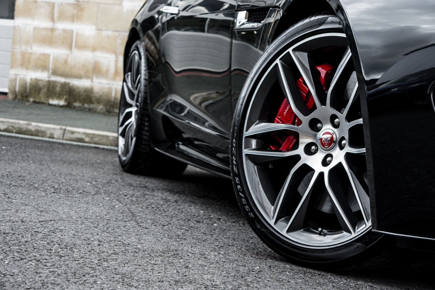 JAGUAR F-TYPE COUPE 5.0 R 2DR AUTOMATIC