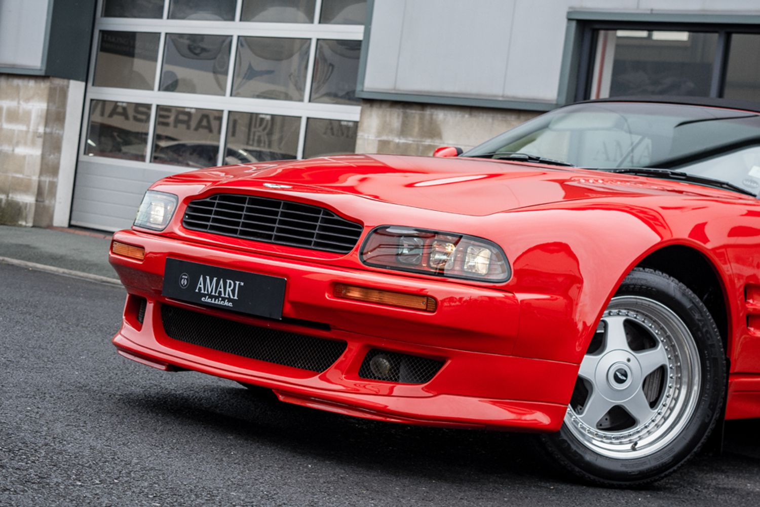 ASTON MARTIN VIRAGE VOLANTE AUTO CONVERTIBLE 6.3 'Works Special'