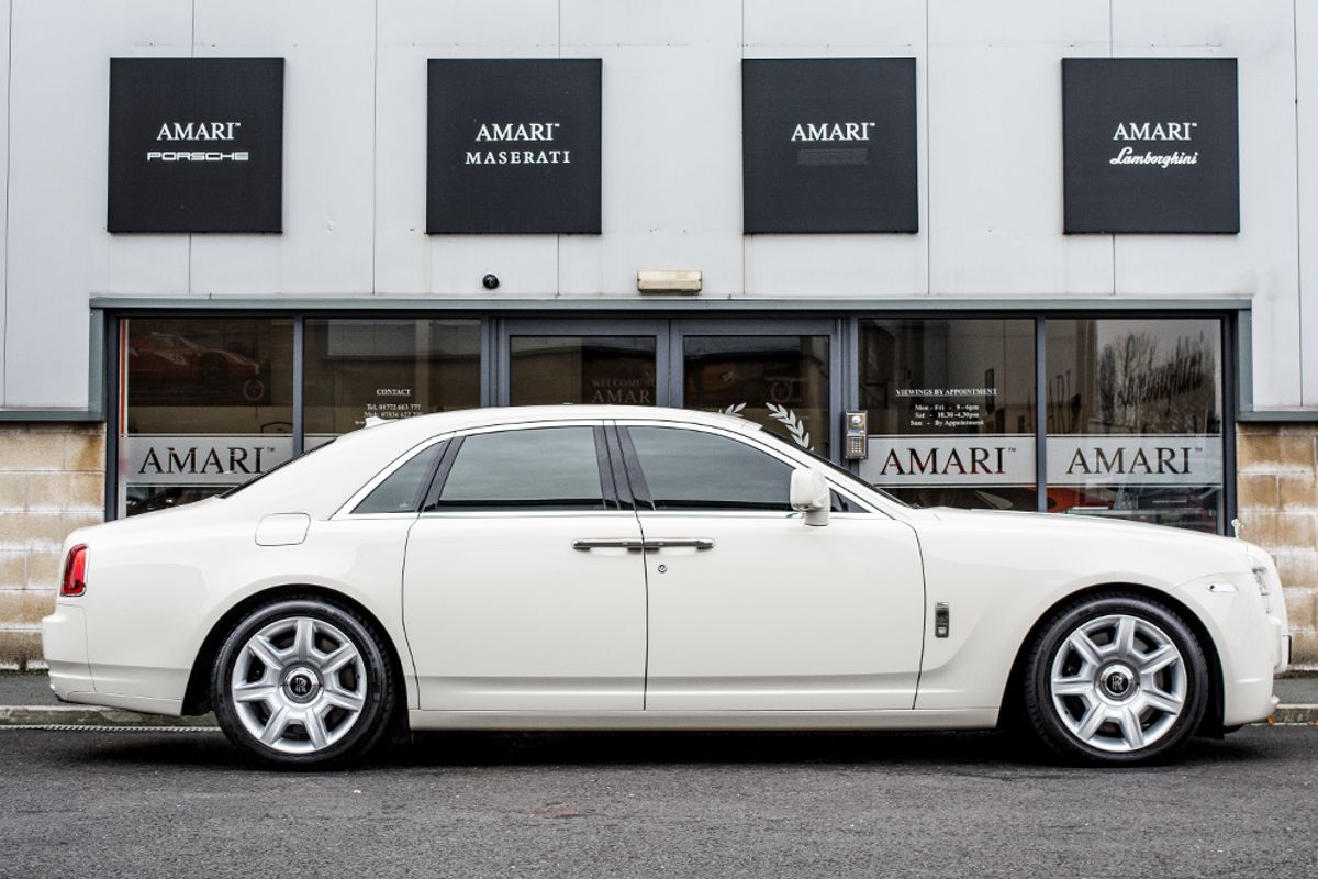 ROLLS-ROYCE GHOST SALOON 6.6 V12 4DR AUTOMATIC