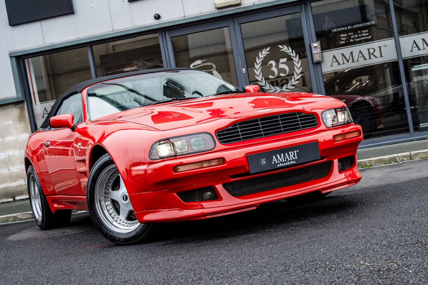 ASTON MARTIN VIRAGE VOLANTE AUTO CONVERTIBLE 6.3 'Works Special'