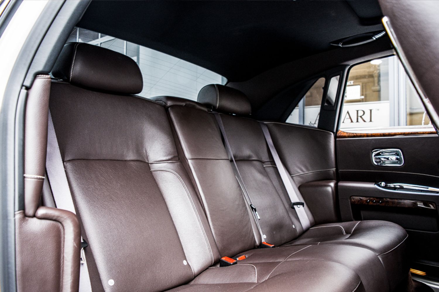 ROLLS-ROYCE GHOST SALOON 6.6 V12 4DR AUTOMATIC