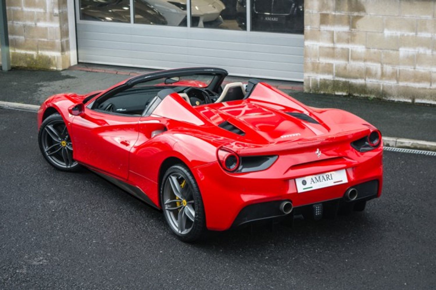 FERRARI 488 CONVERTIBLE 3.9 SPIDER 2DR SEMI AUTOMATIC