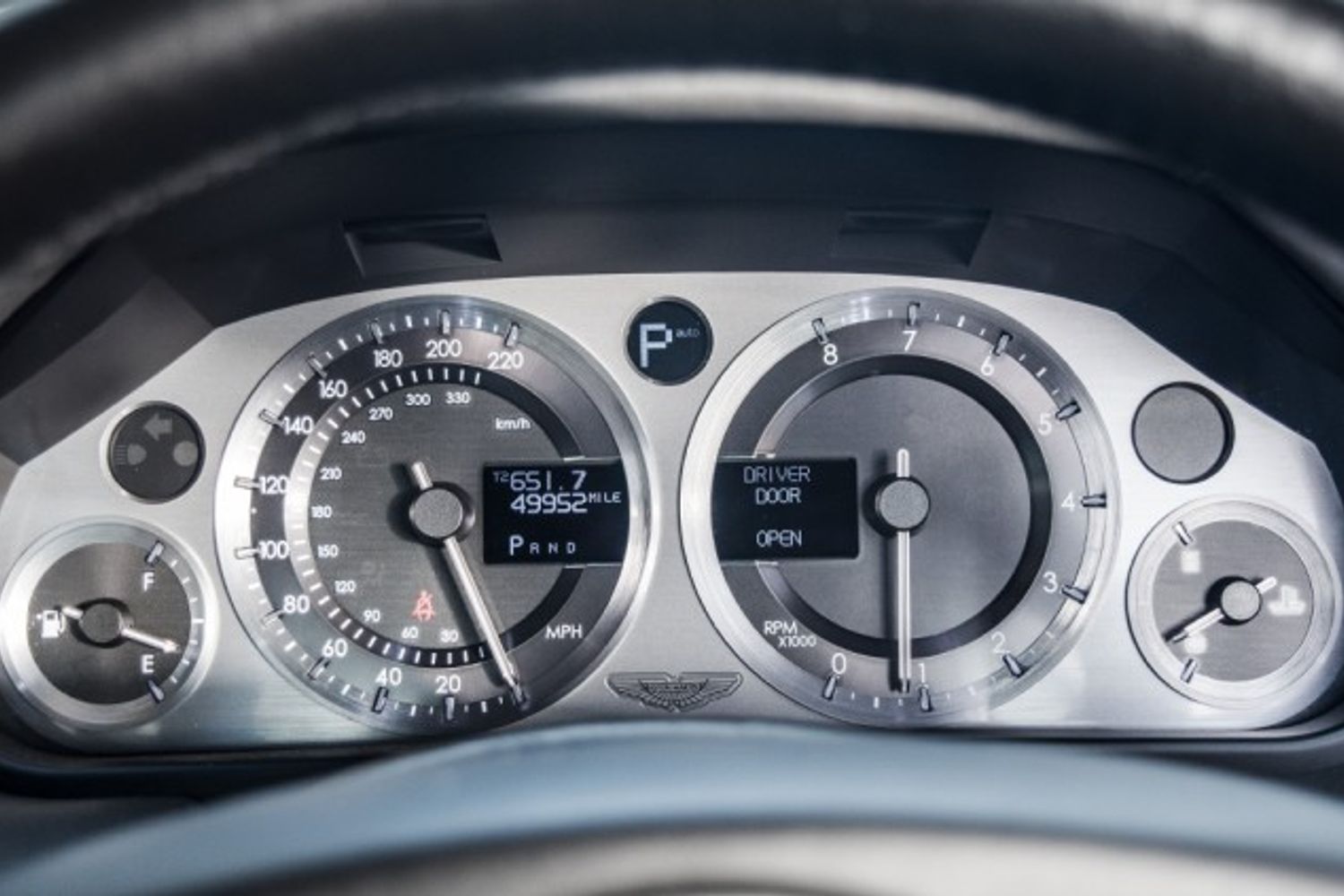 ASTON MARTIN DB9 COUPE 5.9 V12 2DR AUTOMATIC