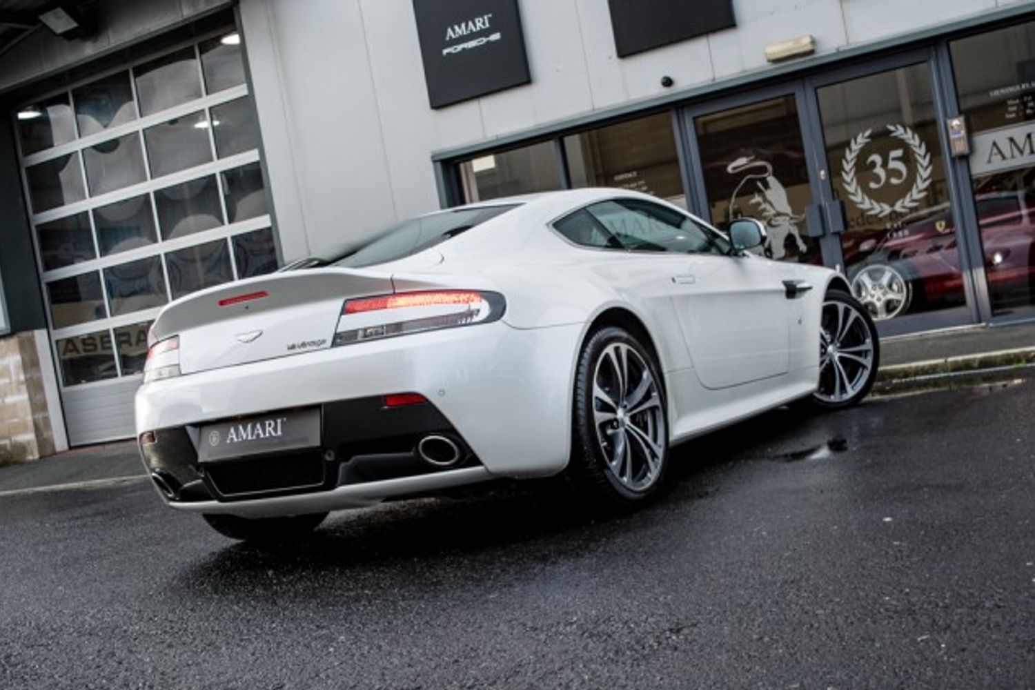 ASTON MARTIN VANTAGE COUPE 5.9 V12 3DR