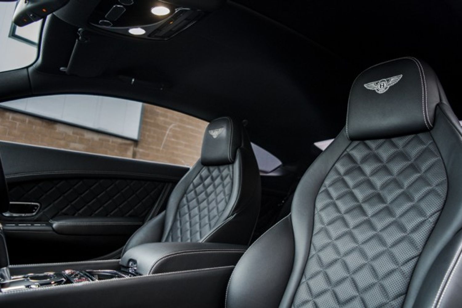 BENTLEY CONTINENTAL COUPE 4.0 GT V8 MDS Mulliner GTX700 II