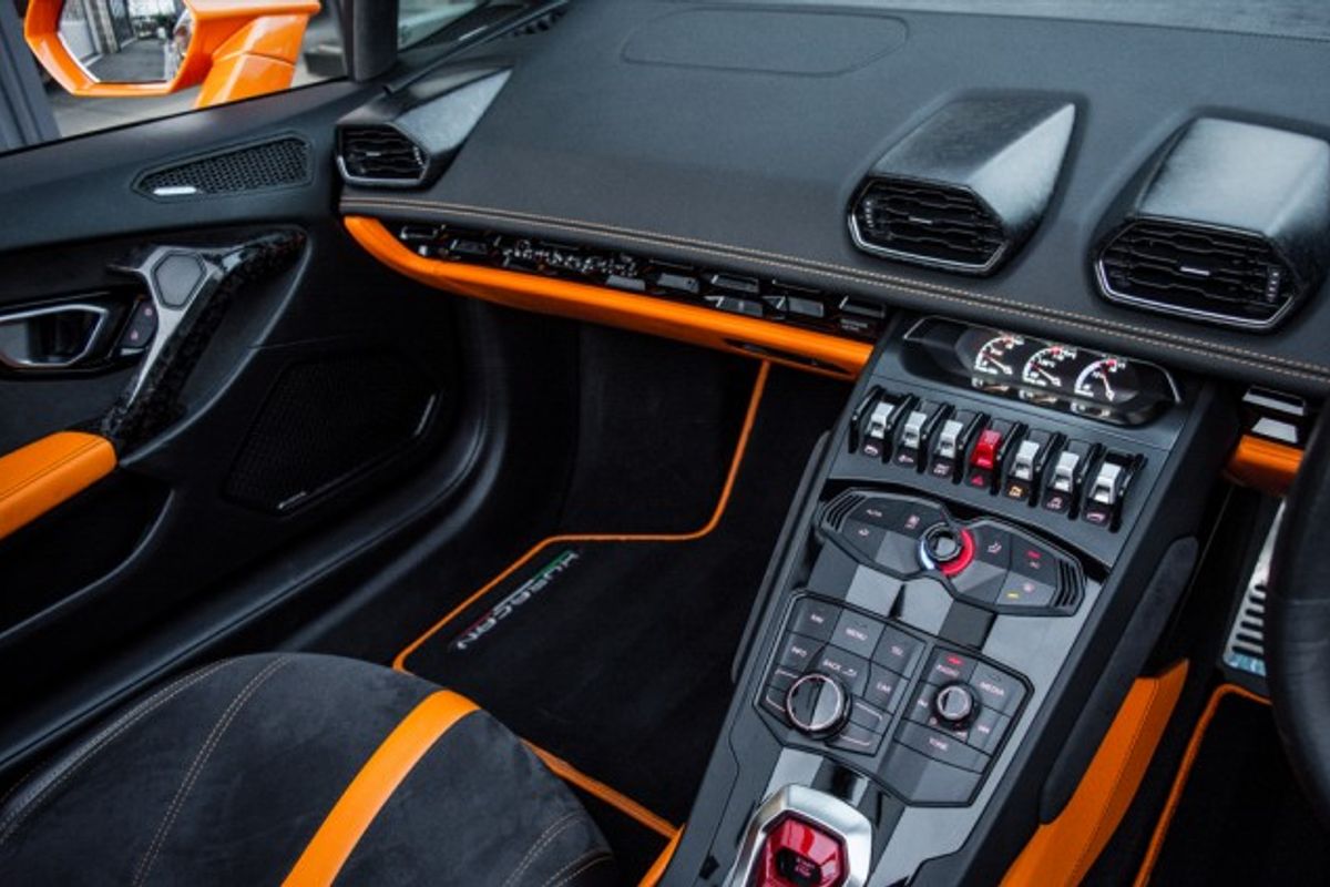 LAMBORGHINI HURACAN SPYDER 5.2 LP 610-4 Spyder