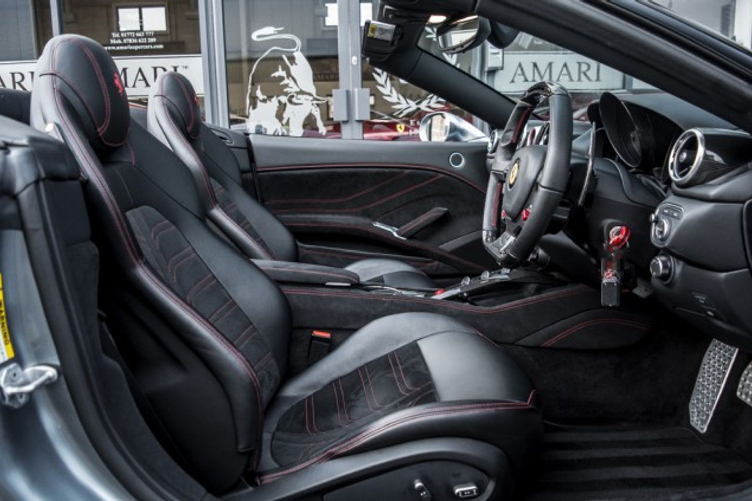 FERRARI CALIFORNIA CONVERTIBLE 3.9 DD 2DR SEMI AUTOMATIC