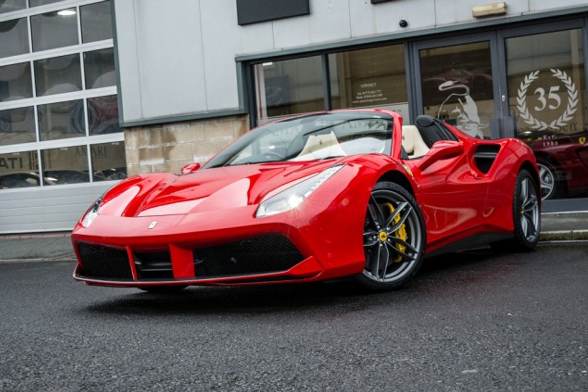 FERRARI 488 CONVERTIBLE 3.9 SPIDER 2DR SEMI AUTOMATIC