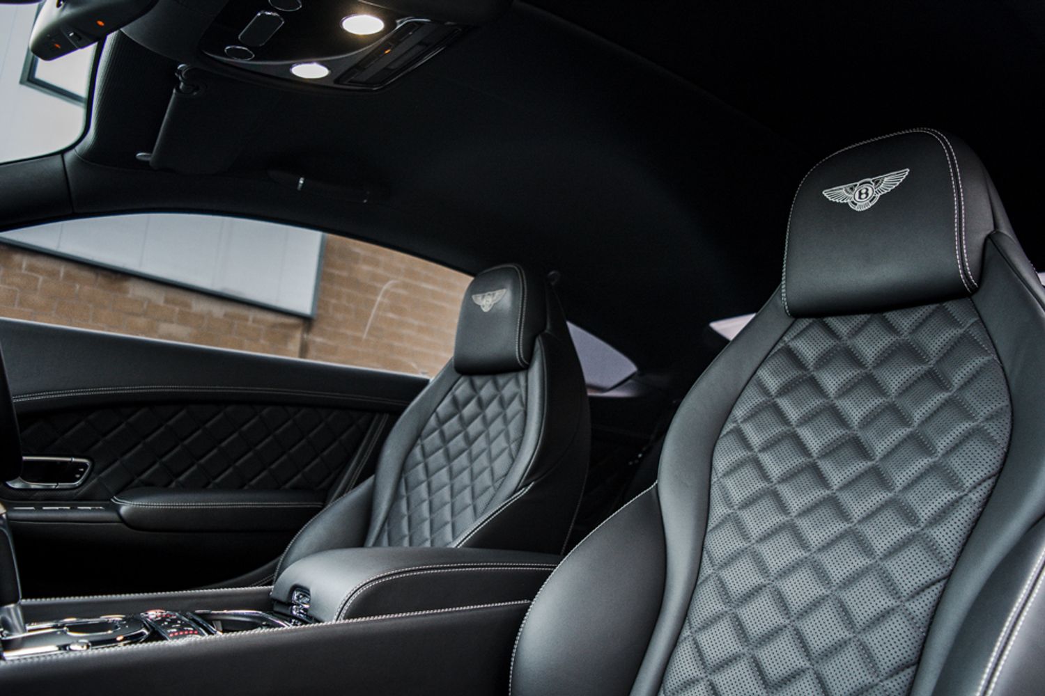 BENTLEY CONTINENTAL COUPE 4.0 GT V8 MDS Mulliner GTX700 II