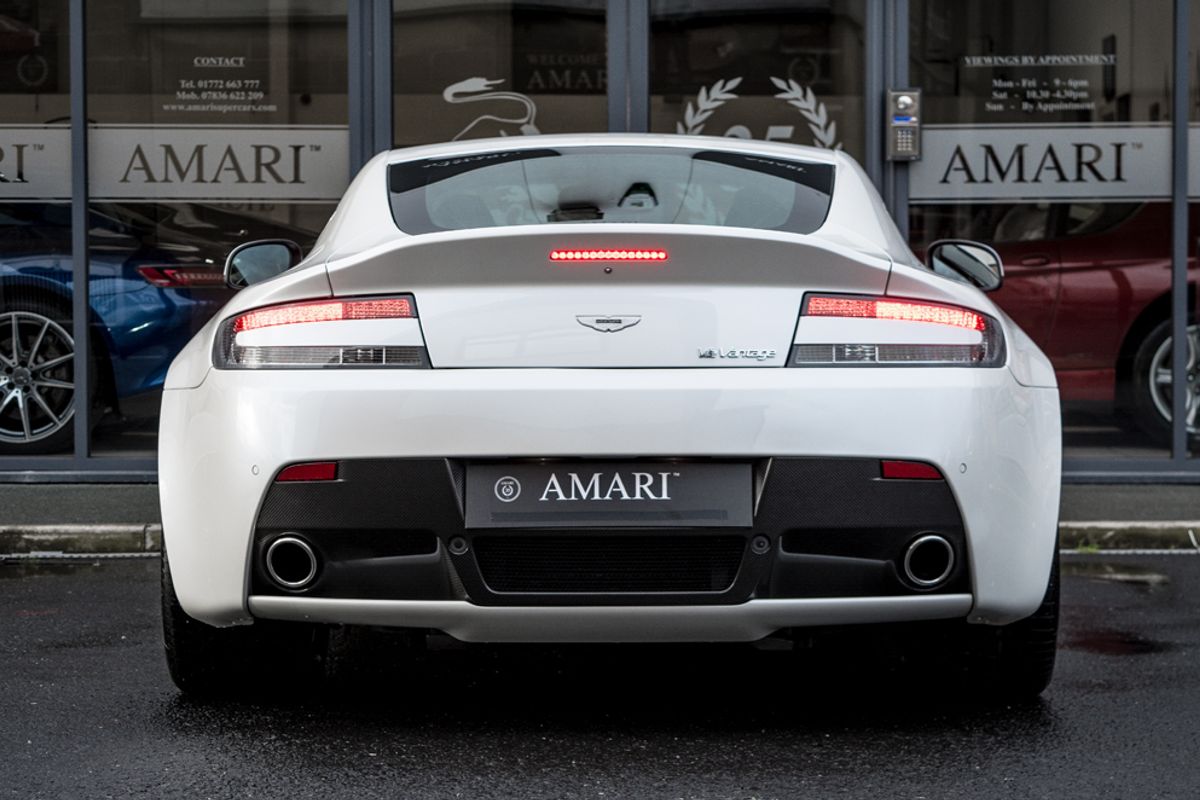ASTON MARTIN VANTAGE COUPE 5.9 V12 3DR