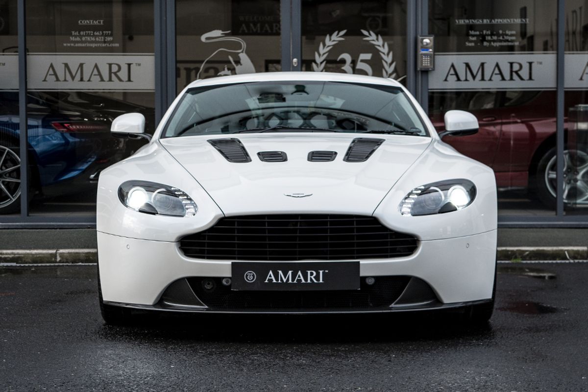 ASTON MARTIN VANTAGE COUPE 5.9 V12 3DR