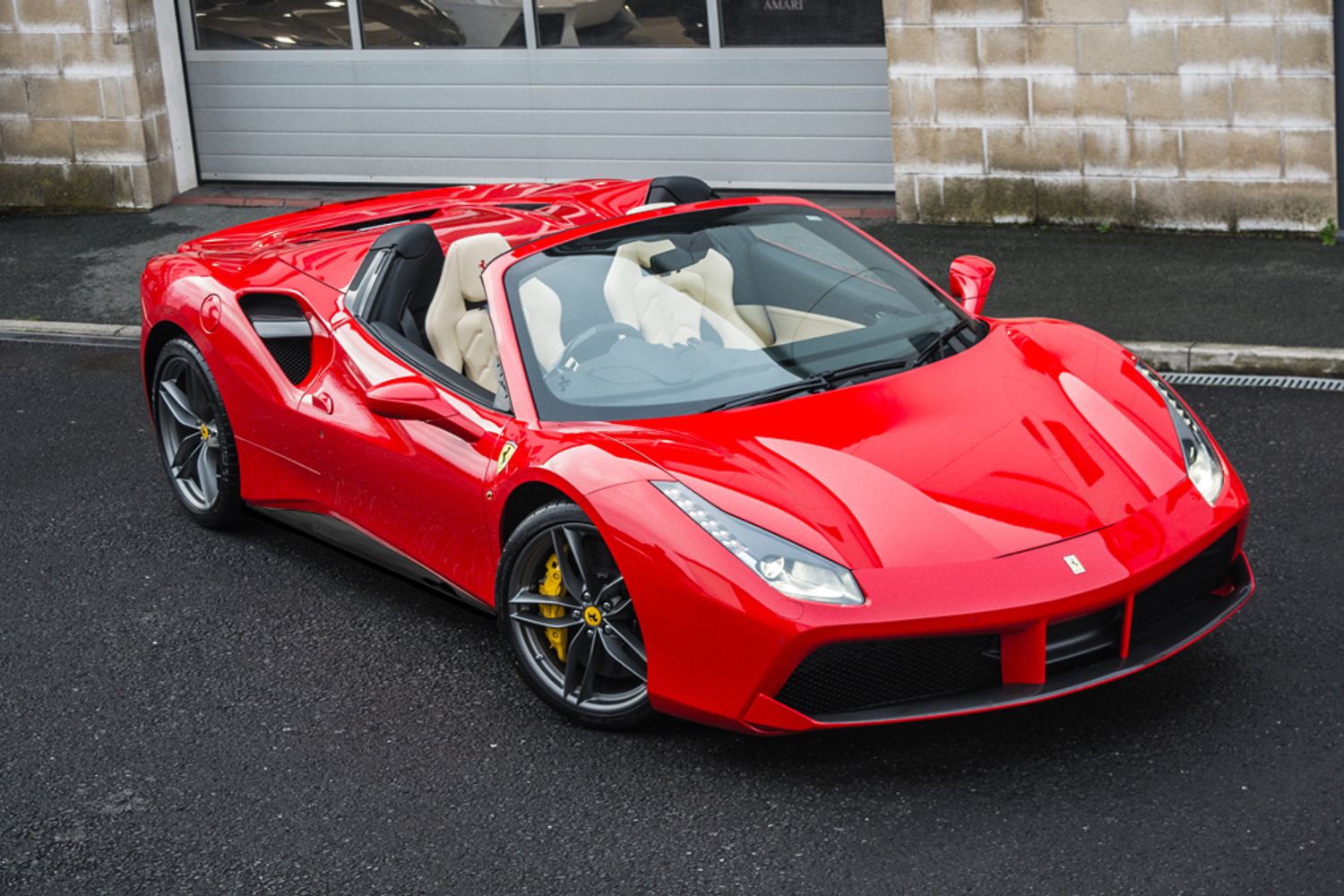 FERRARI 488 CONVERTIBLE 3.9 SPIDER 2DR SEMI AUTOMATIC