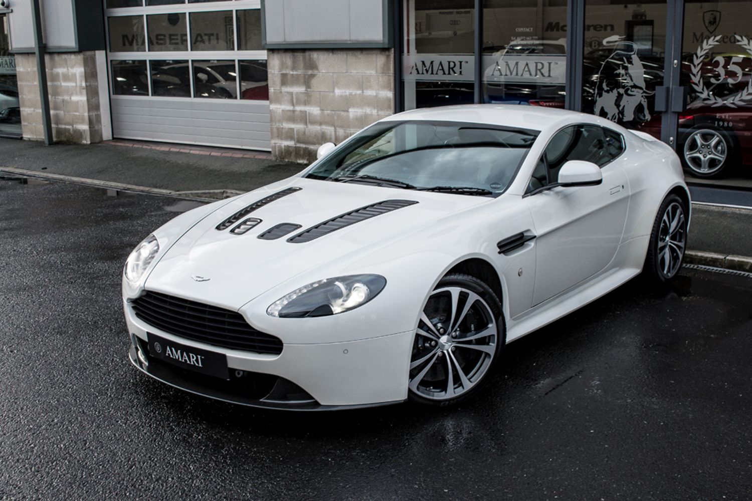 ASTON MARTIN VANTAGE COUPE 5.9 V12 3DR