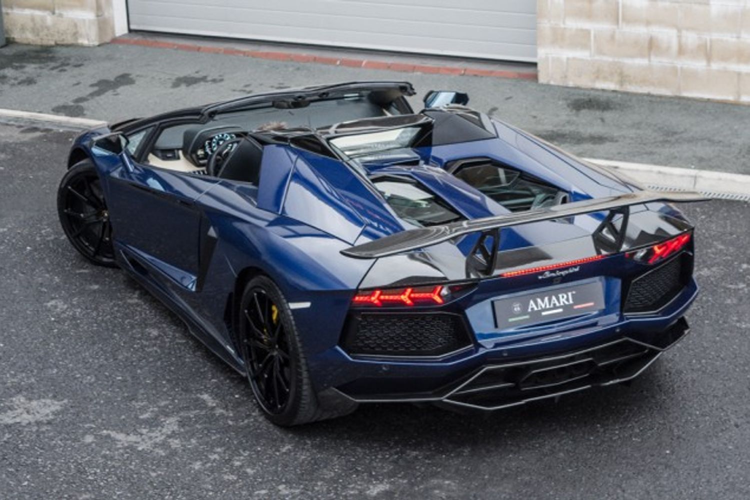 LAMBORGHINI AVENTADOR CONVERTIBLE 6.5 LP 700-4 ROADSTER DMC Molto Veloce