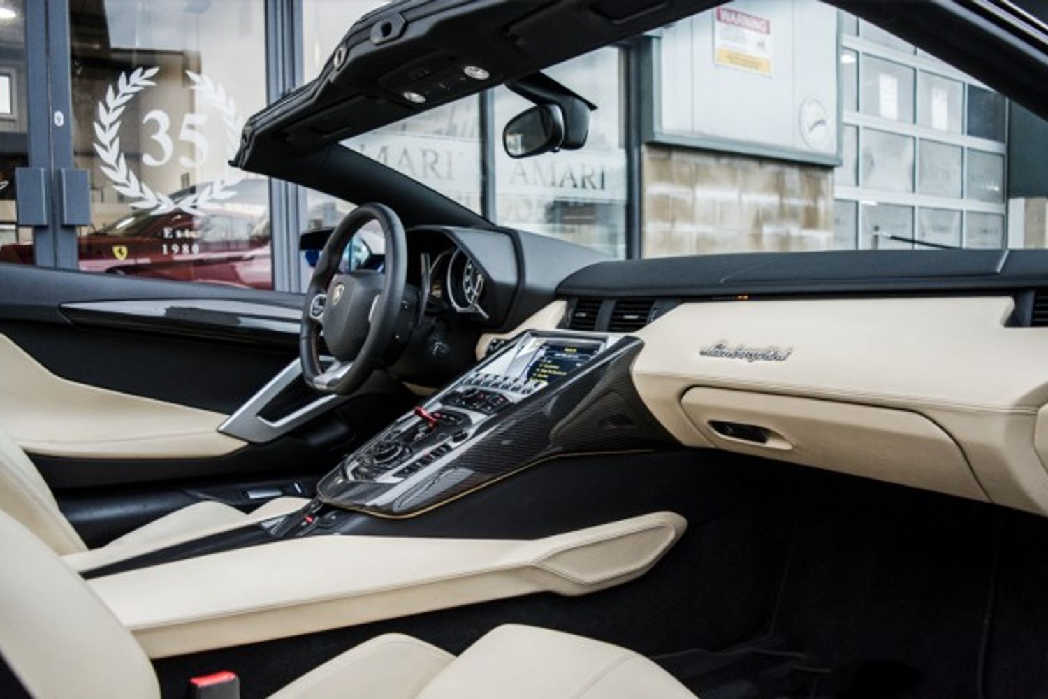 LAMBORGHINI AVENTADOR CONVERTIBLE 6.5 LP 700-4 ROADSTER DMC Molto Veloce