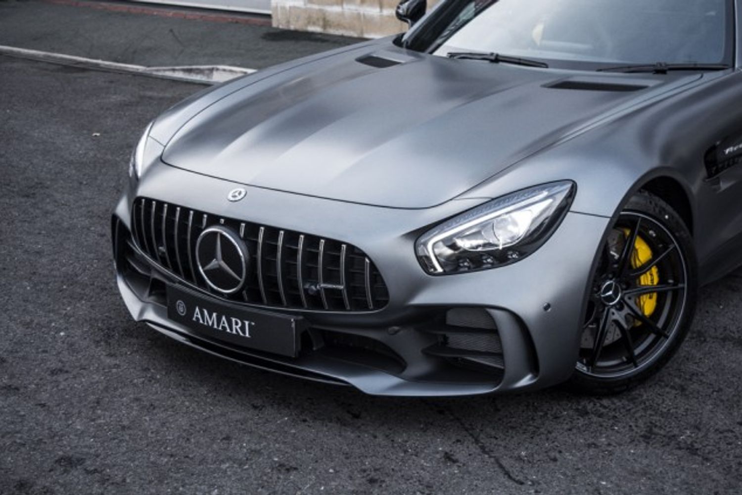 MERCEDES-BENZ AMG GT 4.0 AMG GT R PREMIUM 2DR AUTOMATIC