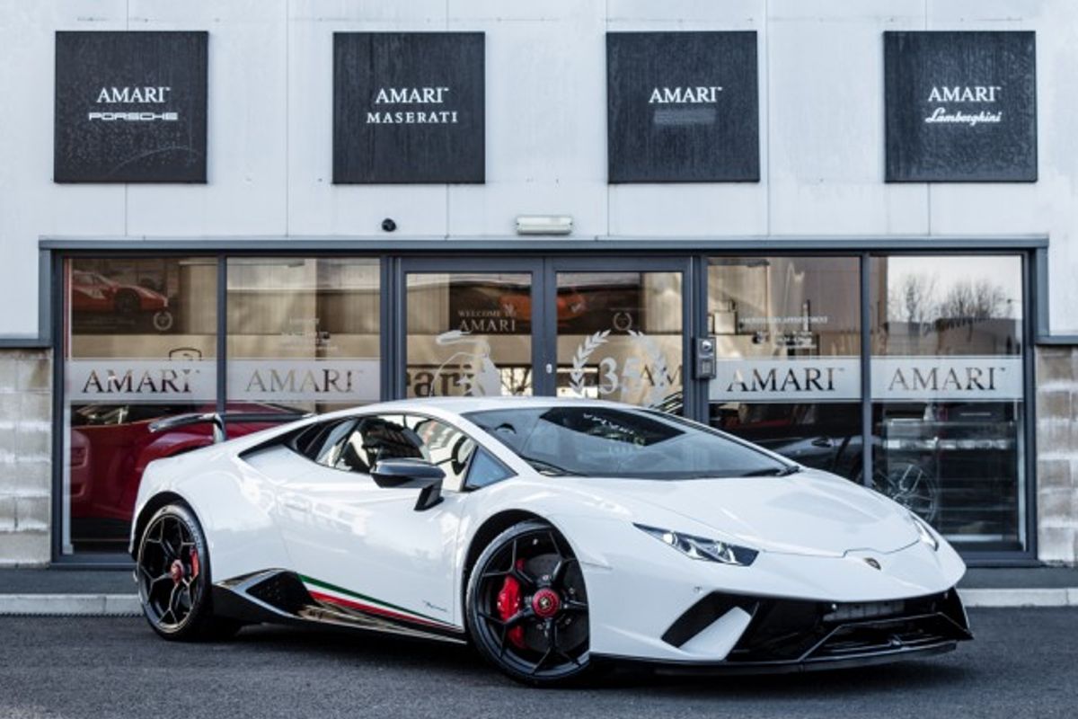 LAMBORGHINI HURACAN COUPE 5.2 LP 640-4 PERFORMANTE 2DR SEMI AUTOMATIC