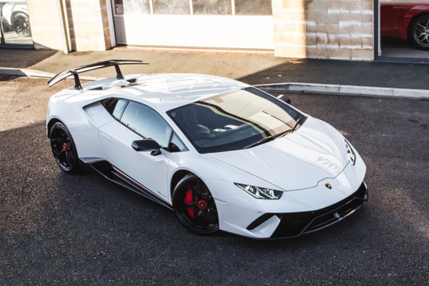 LAMBORGHINI HURACAN COUPE 5.2 LP 640-4 PERFORMANTE 2DR SEMI AUTOMATIC