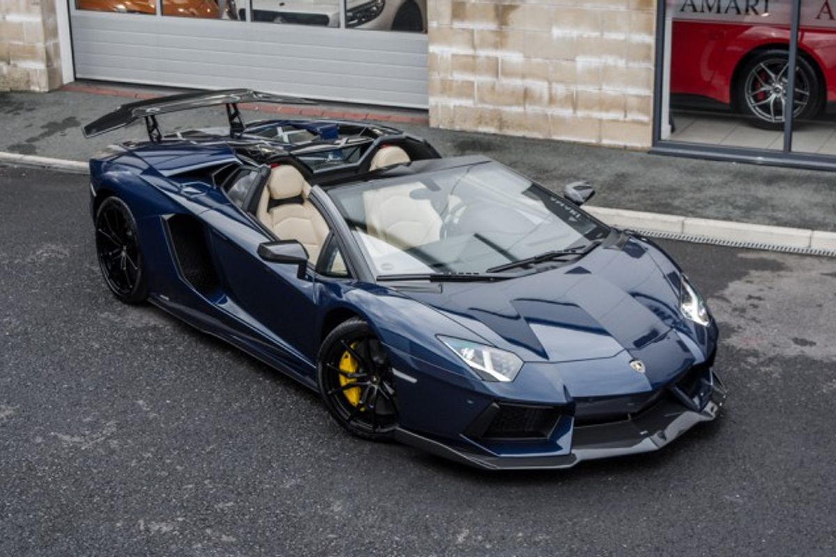 LAMBORGHINI AVENTADOR CONVERTIBLE 6.5 LP 700-4 ROADSTER DMC Molto Veloce