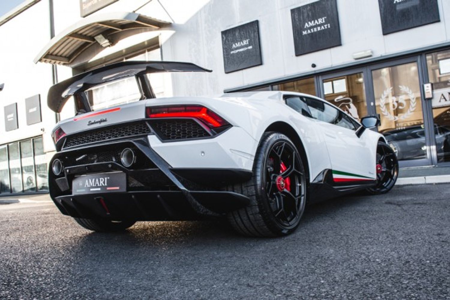 LAMBORGHINI HURACAN COUPE 5.2 LP 640-4 PERFORMANTE 2DR SEMI AUTOMATIC