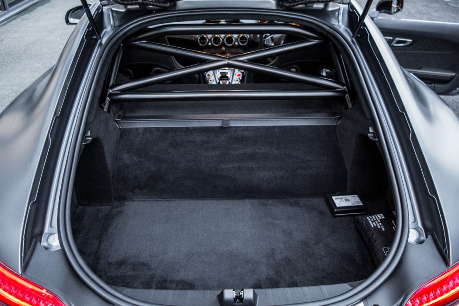 MERCEDES-BENZ AMG GT 4.0 AMG GT R PREMIUM 2DR AUTOMATIC