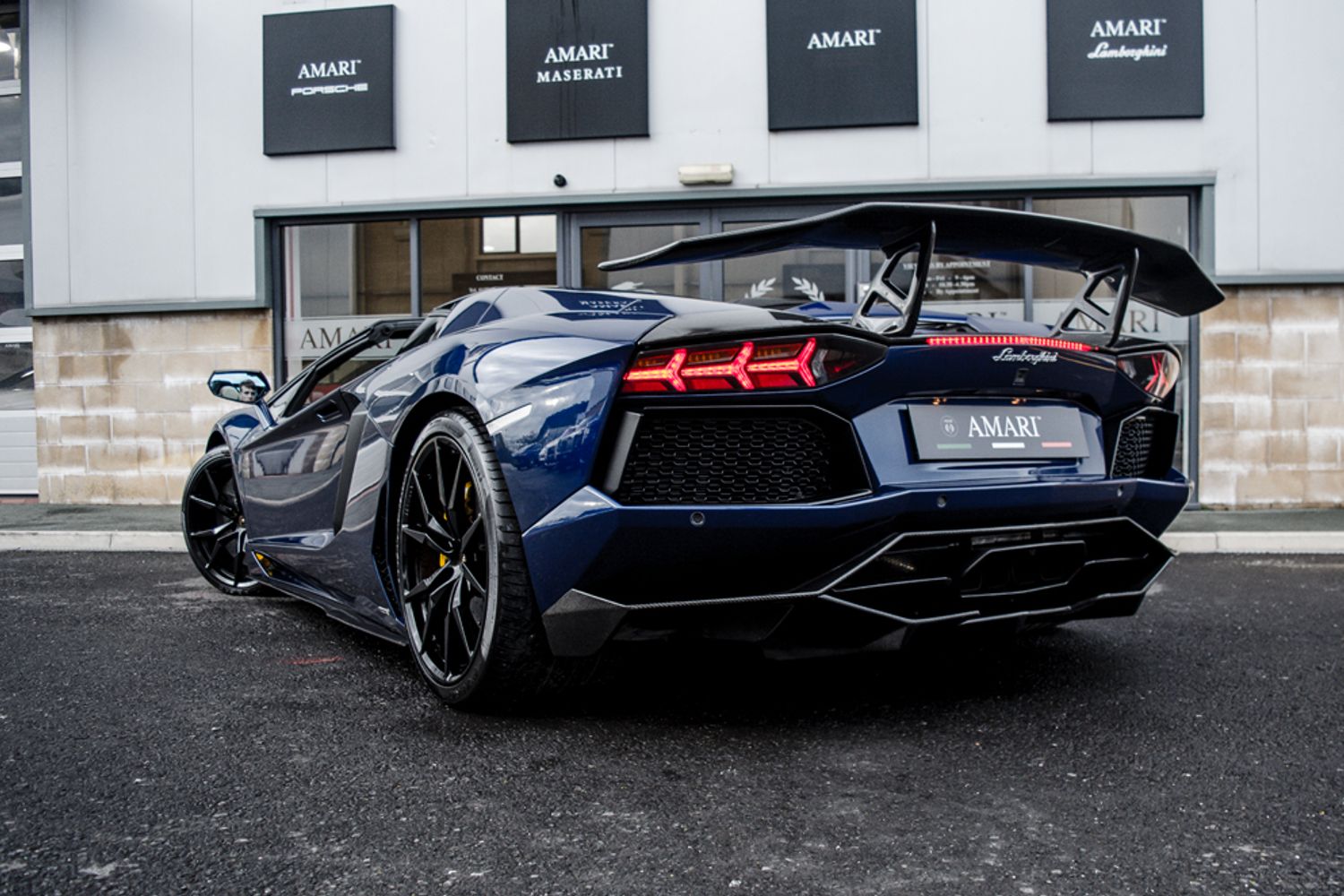 LAMBORGHINI AVENTADOR CONVERTIBLE 6.5 LP 700-4 ROADSTER DMC Molto Veloce
