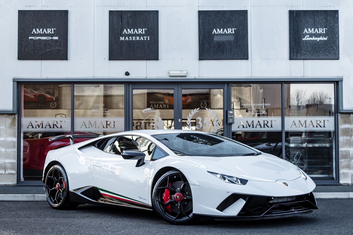 LAMBORGHINI HURACAN COUPE 5.2 LP 640-4 PERFORMANTE 2DR SEMI AUTOMATIC