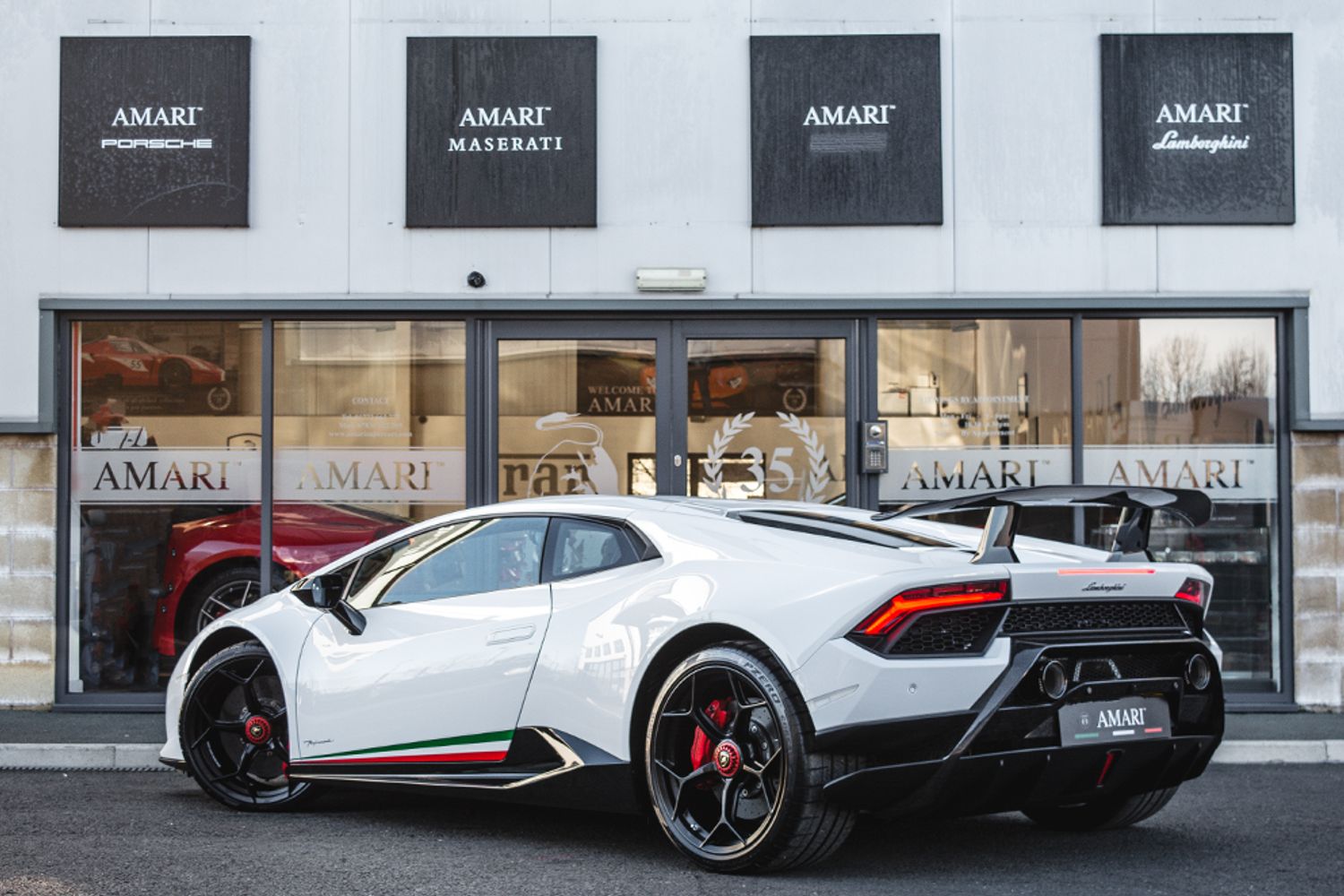 LAMBORGHINI HURACAN COUPE 5.2 LP 640-4 PERFORMANTE 2DR SEMI AUTOMATIC