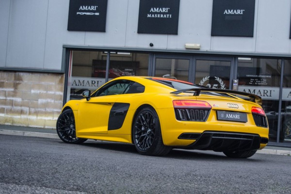 AUDI R8 COUPE 5.2 V10 PLUS QUATTRO 2DR SEMI AUTOMATIC