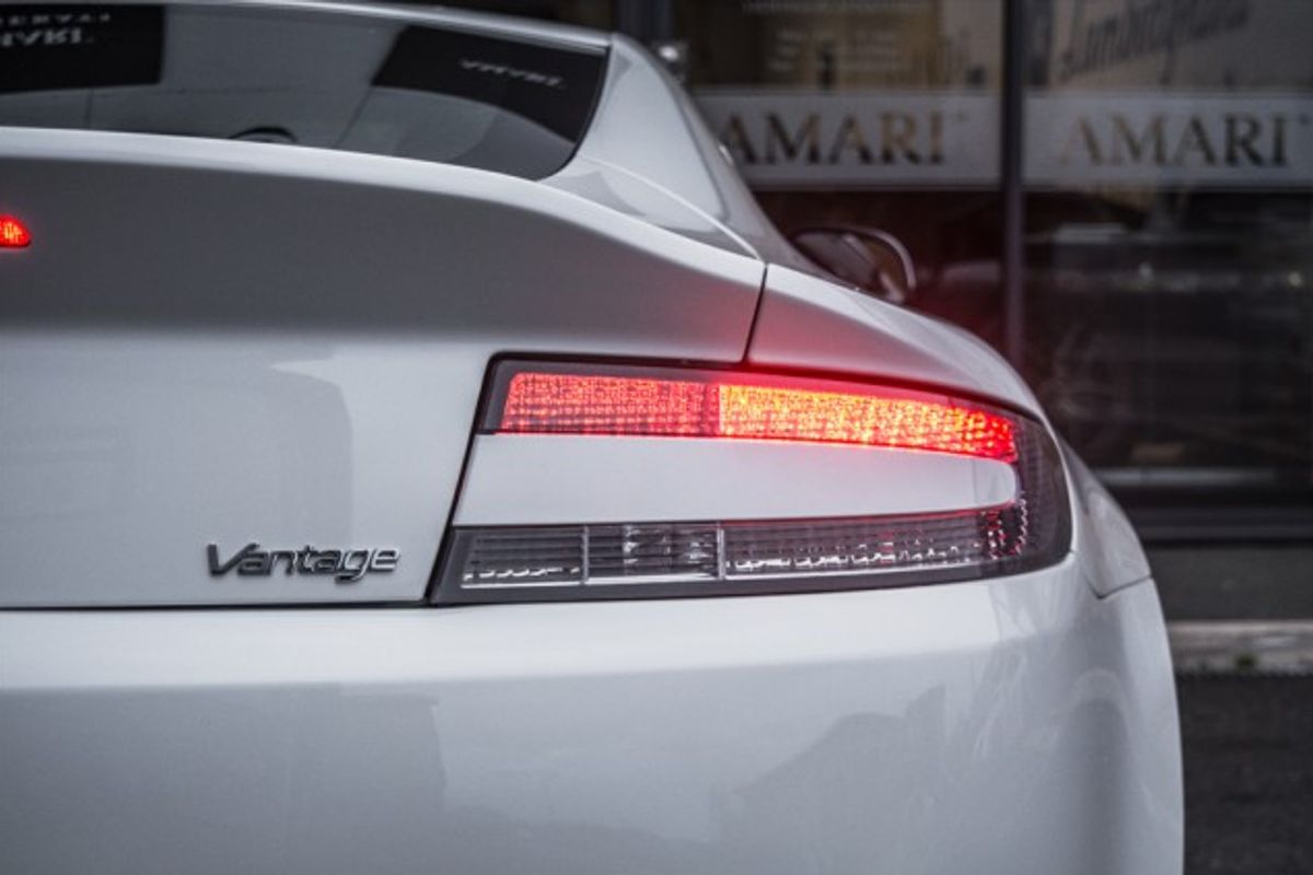 ASTON MARTIN VANTAGE COUPE 4.7 V8 3DR