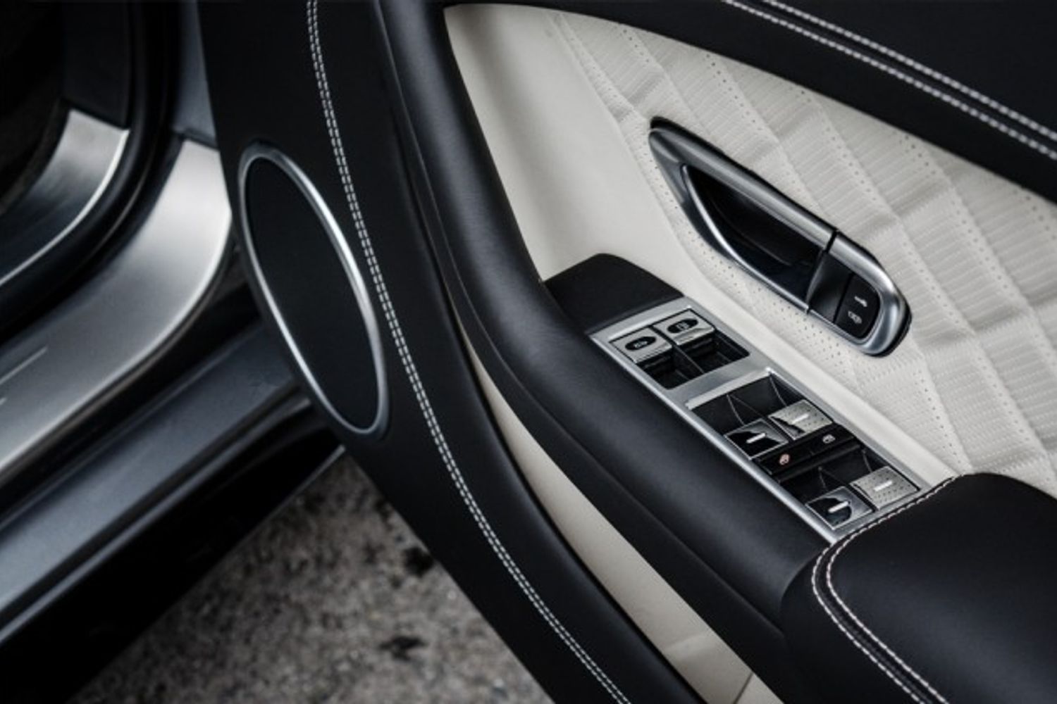 BENTLEY CONTINENTAL GTC CONVERTIBLE 4.0 V8 S MDS 2DR AUTOMATIC