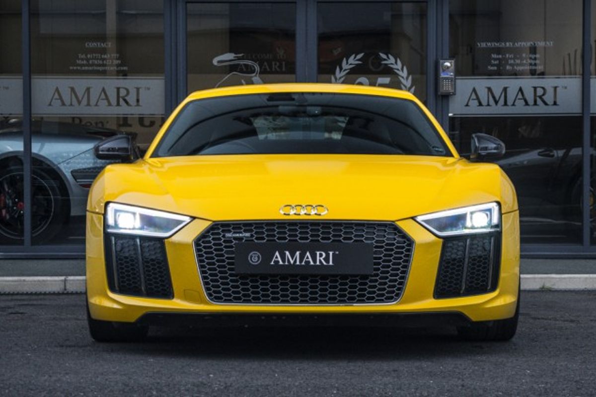AUDI R8 COUPE 5.2 V10 PLUS QUATTRO 2DR SEMI AUTOMATIC