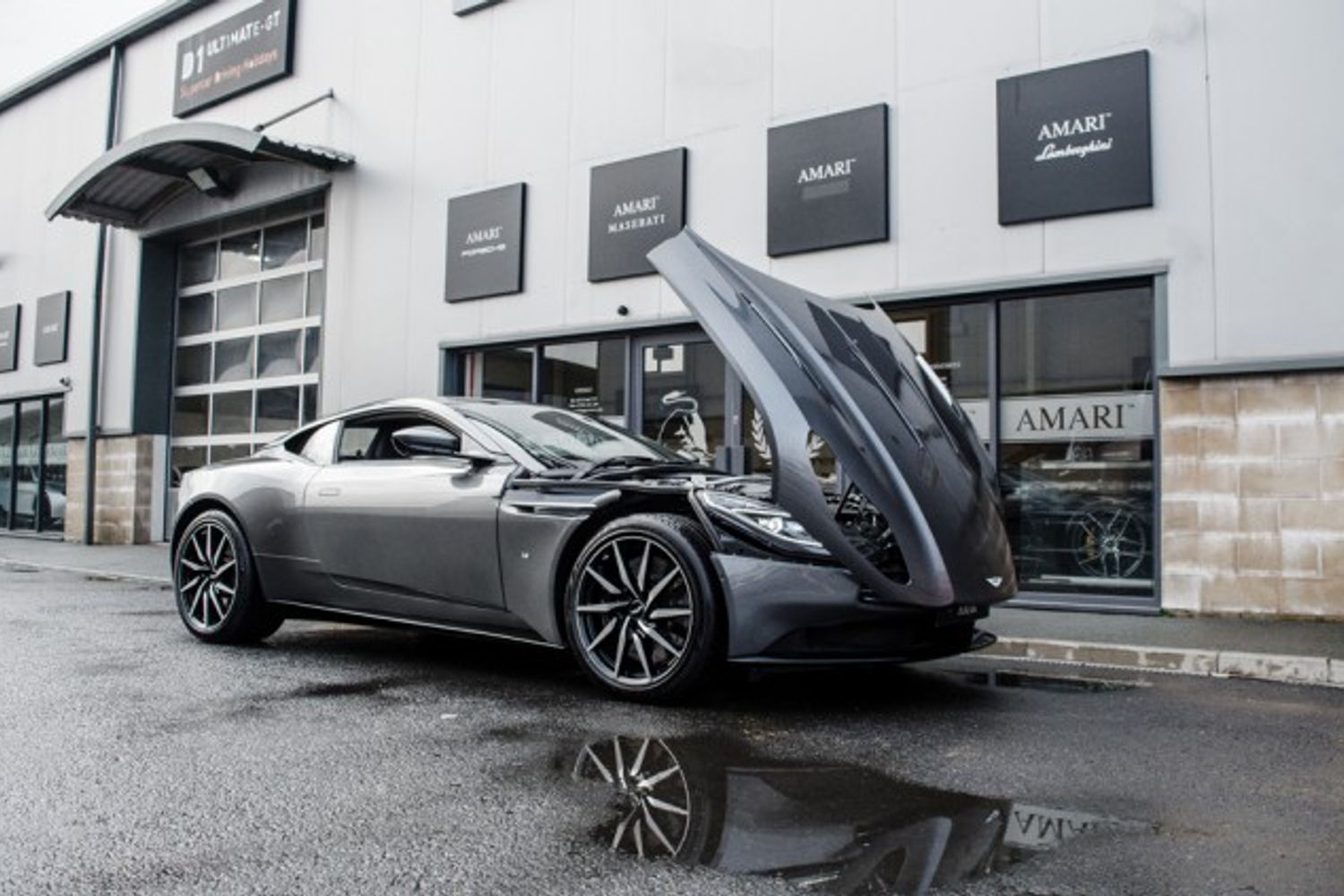 ASTON MARTIN DB11 COUPE 5.2 V12 Launch Edition