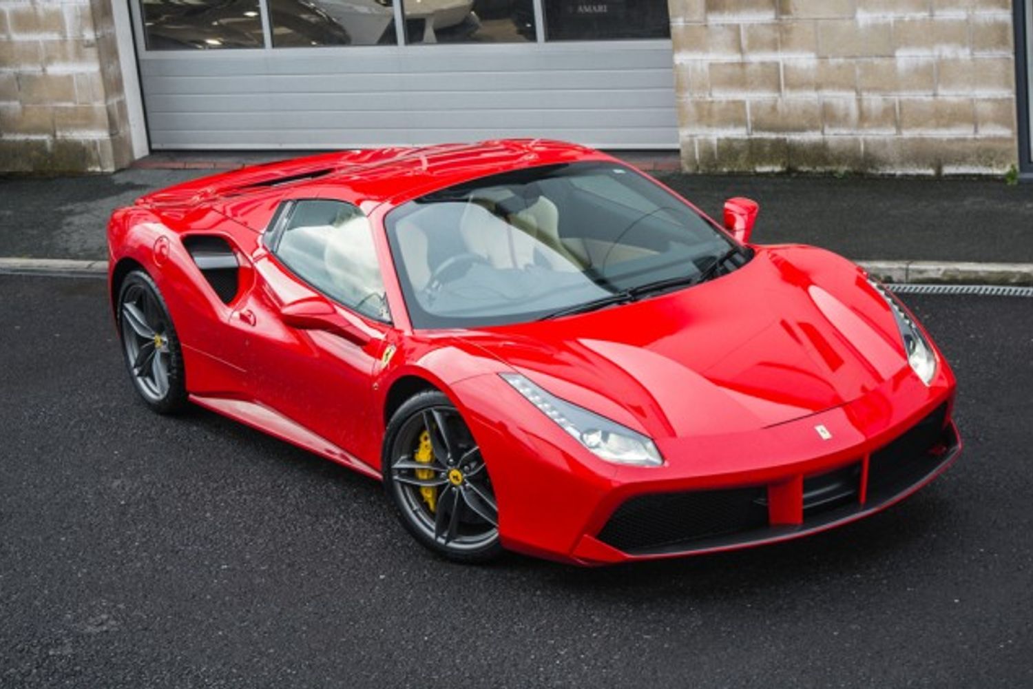 FERRARI 488 CONVERTIBLE 3.9 SPIDER 2DR SEMI AUTOMATIC
