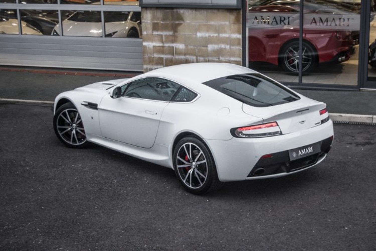 ASTON MARTIN VANTAGE COUPE 4.7 V8 3DR