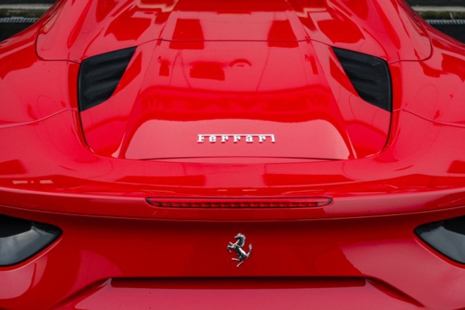 FERRARI 488 CONVERTIBLE 3.9 SPIDER 2DR SEMI AUTOMATIC