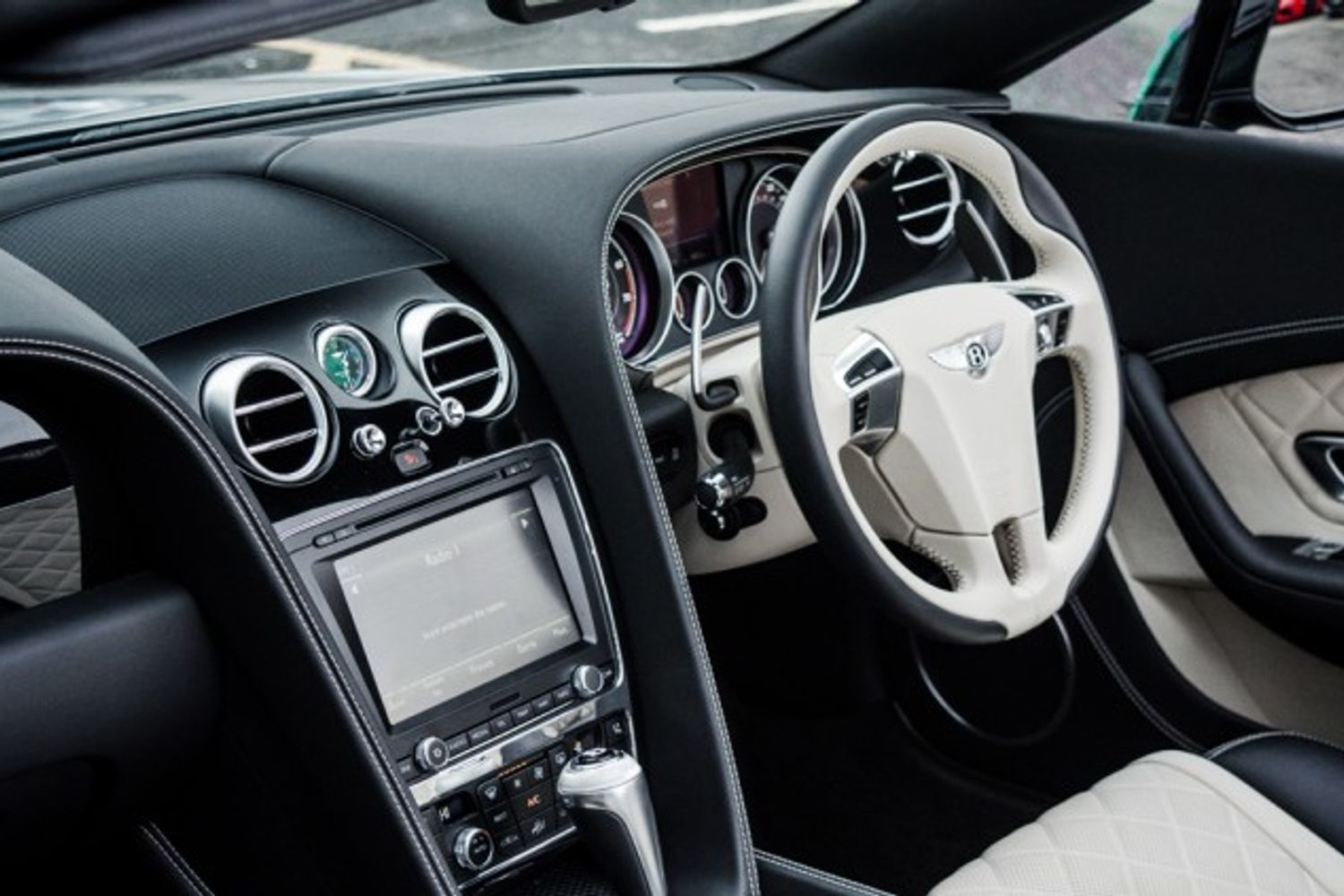 BENTLEY CONTINENTAL GTC CONVERTIBLE 4.0 V8 S MDS 2DR AUTOMATIC