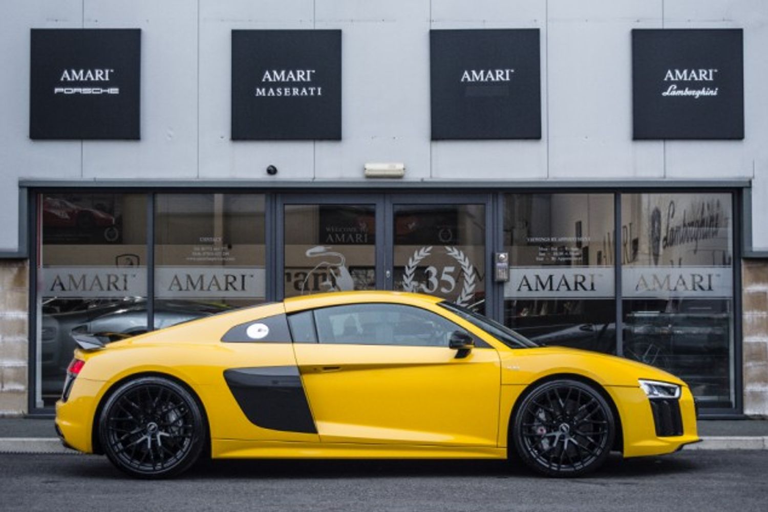 AUDI R8 COUPE 5.2 V10 PLUS QUATTRO 2DR SEMI AUTOMATIC