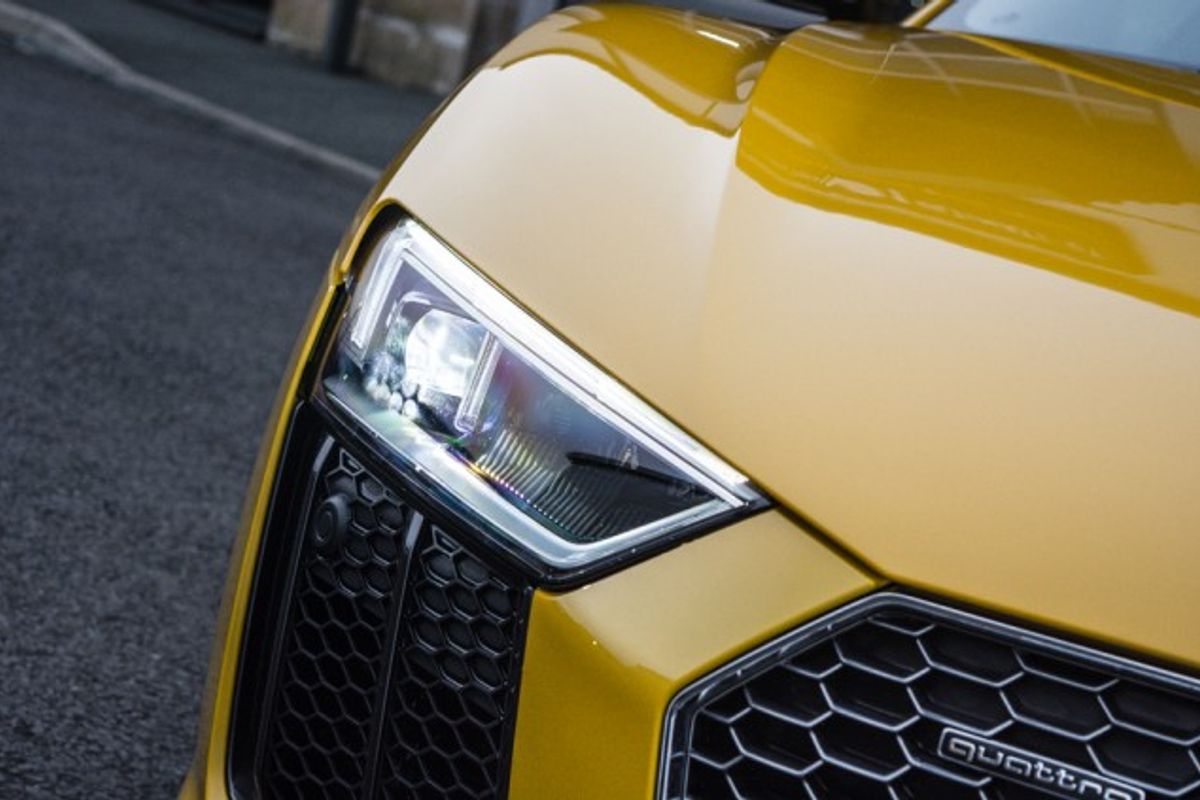 AUDI R8 COUPE 5.2 V10 PLUS QUATTRO 2DR SEMI AUTOMATIC