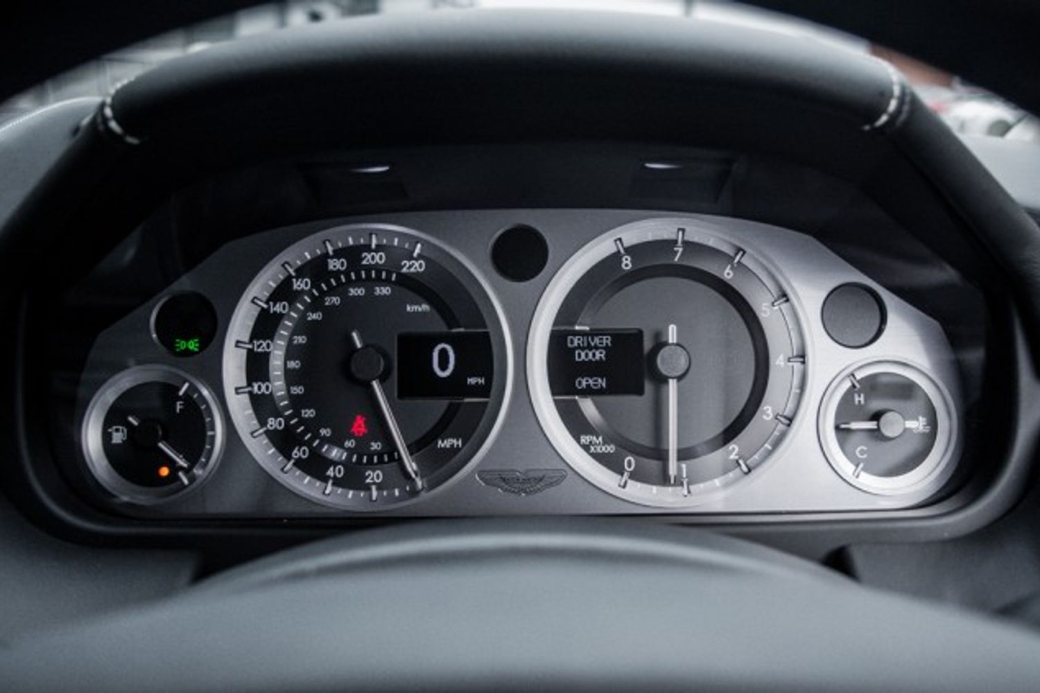 ASTON MARTIN VANTAGE COUPE 4.7 V8 3DR