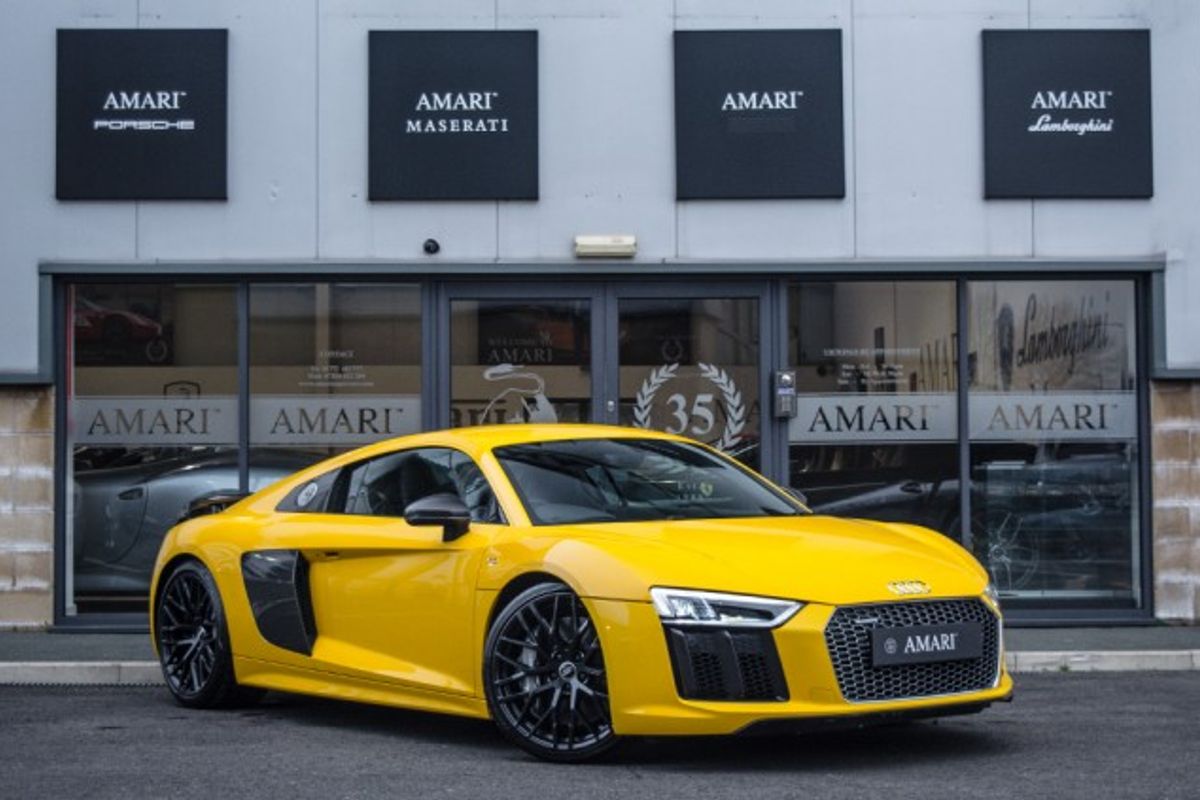 AUDI R8 COUPE 5.2 V10 PLUS QUATTRO 2DR SEMI AUTOMATIC